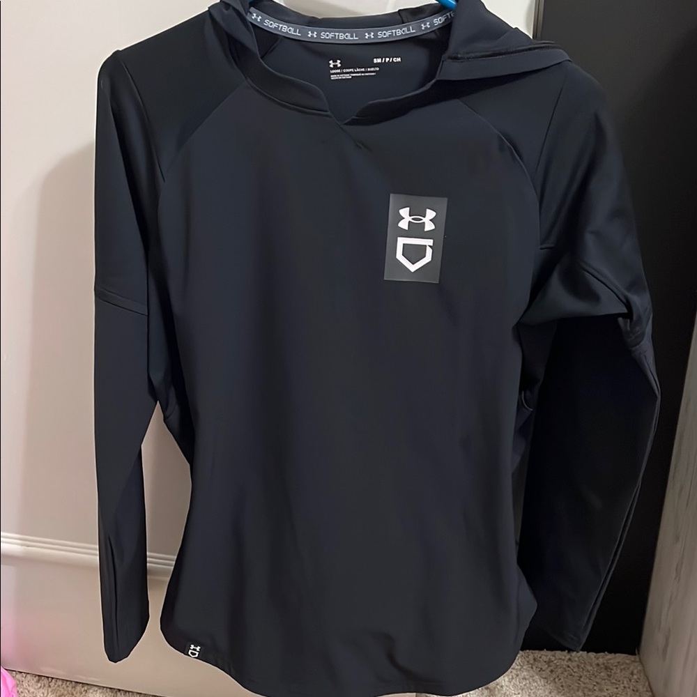 Under Armour Black Hooded Cage Jacket. Baseball/Softball Unisex. Adult Small
